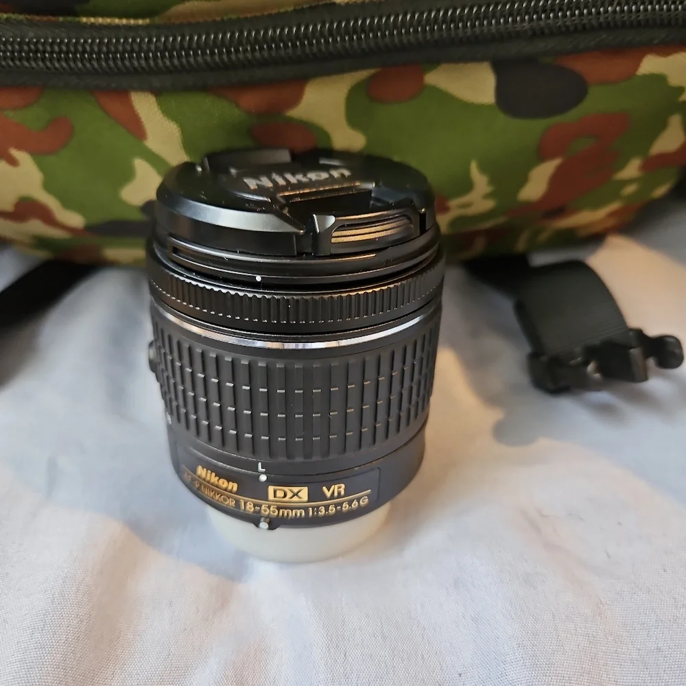 Nikon D7500 with 2 lenses and all accessories